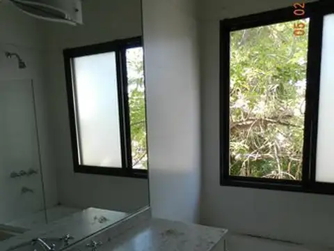 Casa en Alquiler de 3 dormitorios