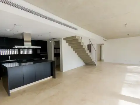 Departamento en Alquiler de 4 ambientes