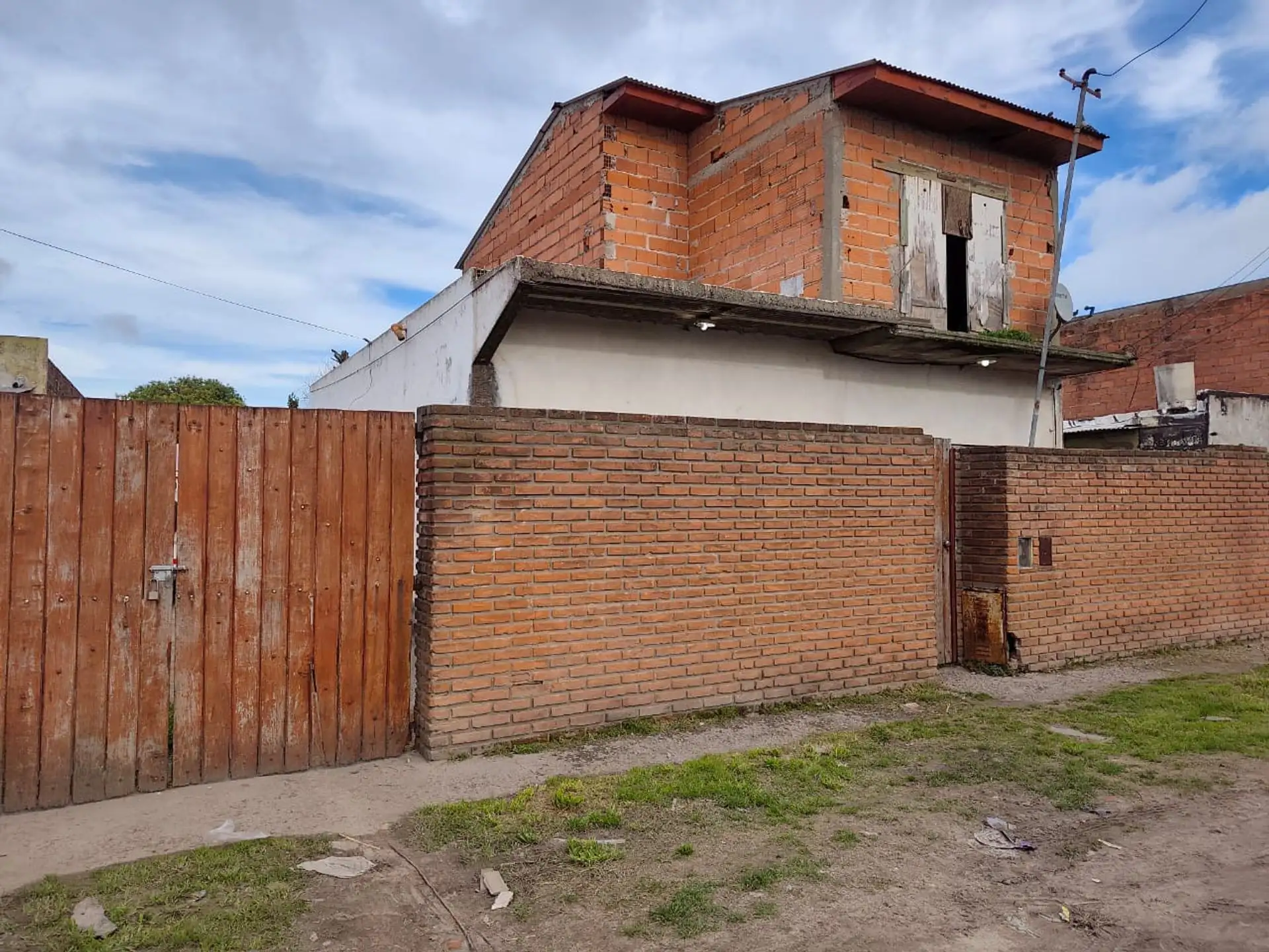 Venta Casa 3 ambientes barrio San Antonio