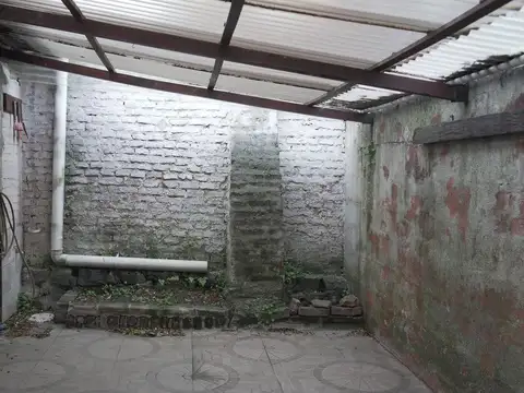 Venta Casa PH - Prado - 2 dorm, cochera RENTADA