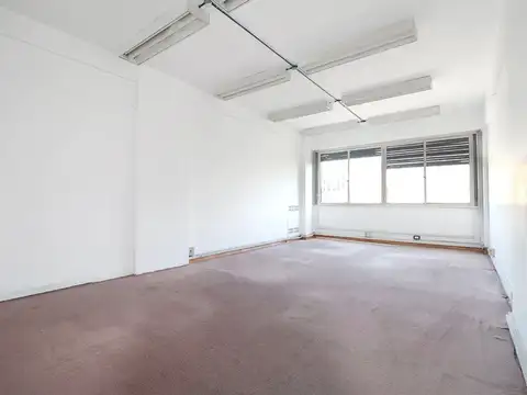 Oficina Comercial  Piso Entero Venta Microcentro.