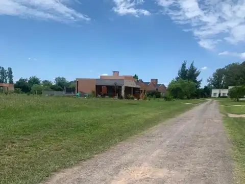 Terreno en Venta en La Elina, $ 22.000