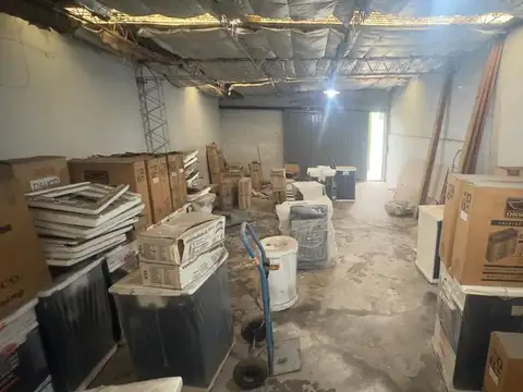 VENTA LOTE TERRENO 274 MTS2 CON GALPON BERNAL