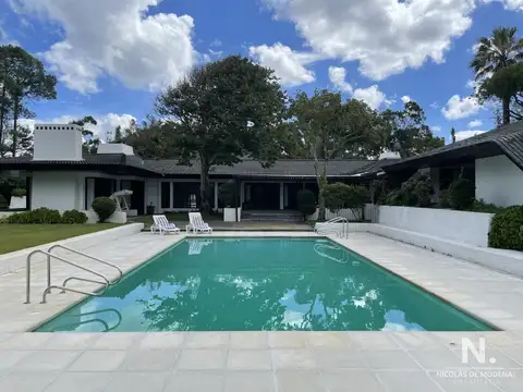 Casa en Venta en Punta Ballena, USD 2.700.000