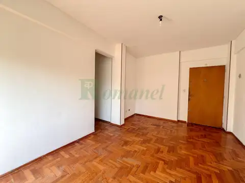 Aranguren 200, Piso 4