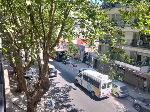 Gascon 1400, Piso 2