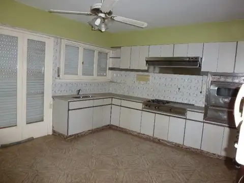 venta en blok o separado 7 departamentos 3 locales y terreno libre