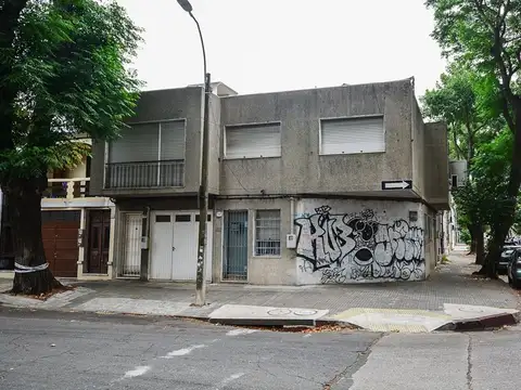 VENTA APARTAMENTO 2 DORM CON PATIO GOES CON RENTA