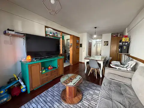 Venta Semipiso 3 amb Patio Balcón Villa Pueyrredon