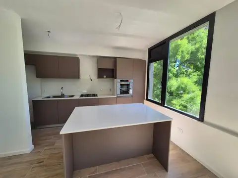 Departamento 4 ambientes con 2 baños