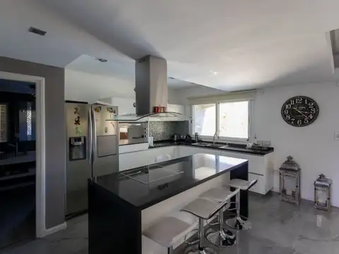 VENTA casa 5 AMBIENTES Solar del Bosque CANNING