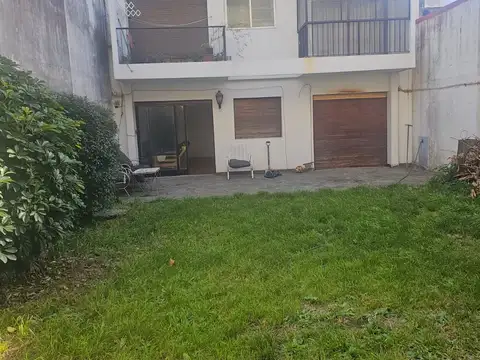 Depto Tipo Casa 4 ambientes con 1 baño