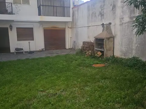Depto Tipo Casa en Venta 41 años