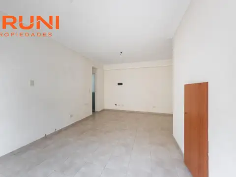 Departamento en Venta en Banfield, USD 74.000
