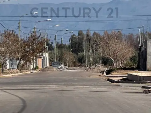 LOTE EN VENTA NATANIA GUAYMALLEN