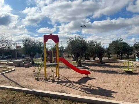 Julio A. Roca 5500, Piso 0