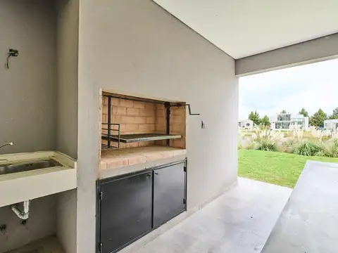 Casa en Venta al Este