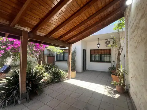 VENTA Casa4amb+Local-Patio Parrilla COCHERA MERLO