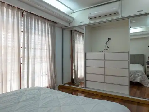 VENTA CASA 4 AMB CON COCHERA, PATIO Y QUINCHO