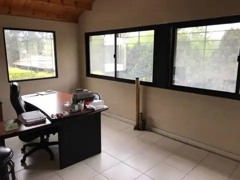 Av. Perón 1600 , Piso 2