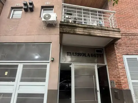 Departamento en alquiler dos ambientes con cochera  Liniers