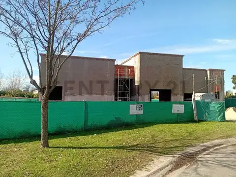 Casa en Venta en Belen De Escobar, USD 330.000