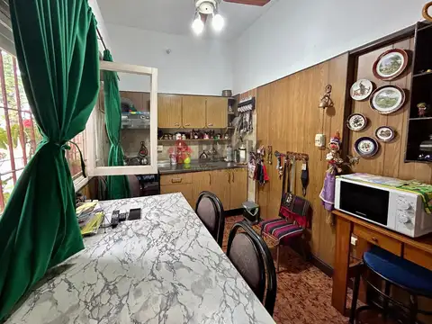 Depto Tipo Casa 4 ambientes con 1 baño