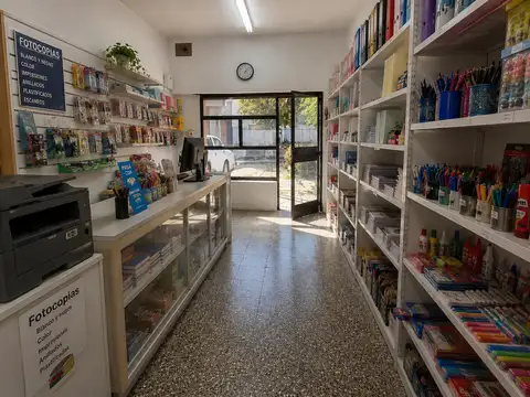 LOCAL COMERCIAL A LA VENTA EN VILLA BOSCH