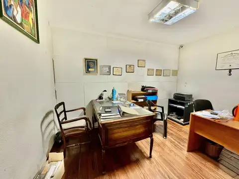 Local en Venta en Centro, USD 180.000