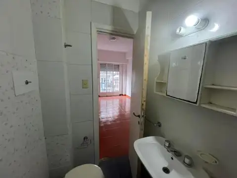 Departamento monoambiente – Azcuénaga 1400, Recoleta