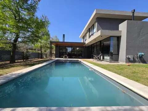 Casa en Venta en Aguadas, Funes