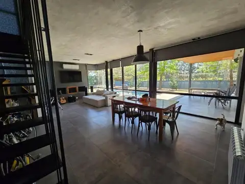 Casa 3 ambientes con 3 baños
