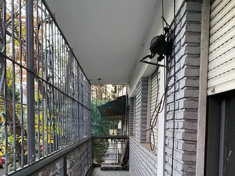 Espinoza 500, Piso 1