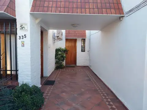 Casa en Alquiler en Moron Sur, $ 1.800.000