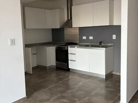 Venta Departamento 3 AMBIENTES - Castelar Norte