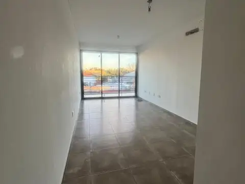 ARIAS 3200