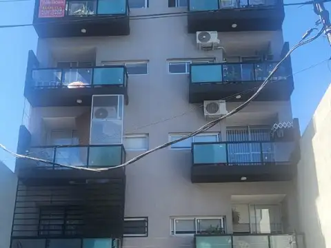 J Batallan 3100, Piso 5