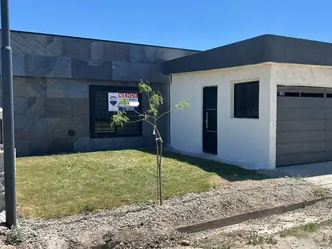 VENTA CASA 3 DORMITORIOS VILLA JUANA ALTA GRACIA