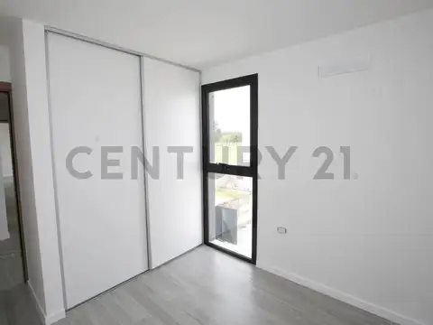 CASA EN VENTA EN GONNET TIPO DUPLEX EN COMPLEJO CERRADO - ULTIMOS MESES DE OBRA