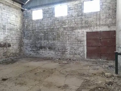 Galpón - Villa Gobernador Galvez - Espacio aereo - Oficina