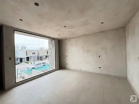 Duplex en Venta LA CALANDRIA 3 dormitorios premium