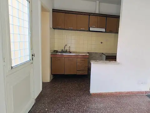 Depto Tipo Casa en Venta 66 años