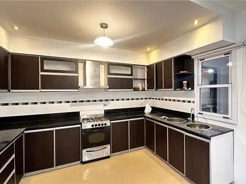 Casa en Alquiler de 3 dormitorios