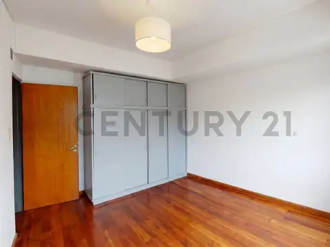 CASA EN VENTA EN LA PLATA