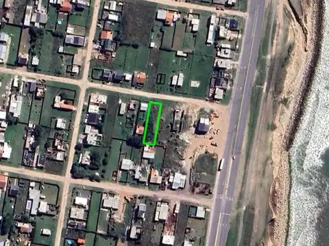 Terreno en Venta 12  mts Frente