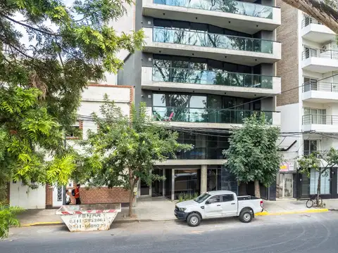 EN VENTA - DEPARTAMENTO 3 DORMITORIOS CON AMENITIES- COCHERA - ABASTO