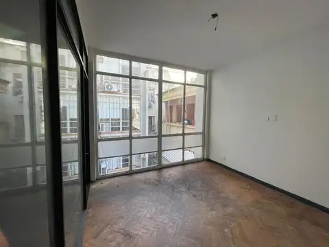 Oficina en Venta en Retiro, USD 57.400