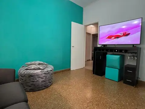 Casa 3 ambientes con 2 baños