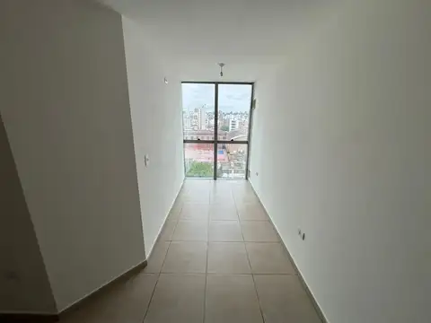 Departamento en Alquiler en Alberdi, $ 480.000