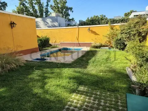 alem 1200, Piso 0
